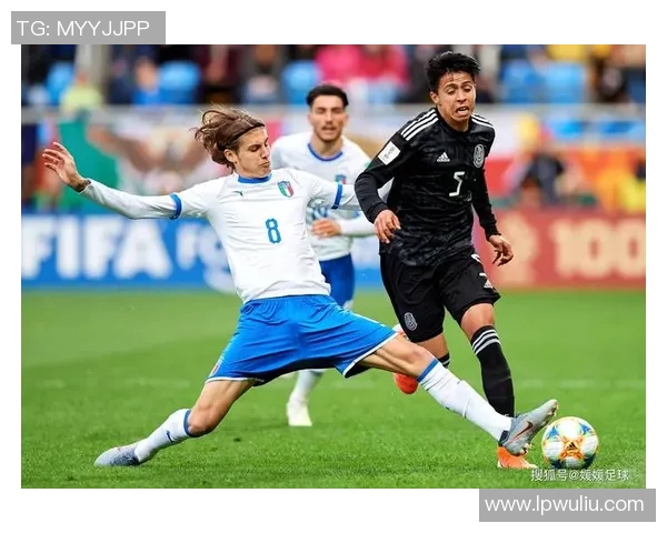 足球球星比赛技巧解析：从控球到进攻的全方位技艺提升秘诀