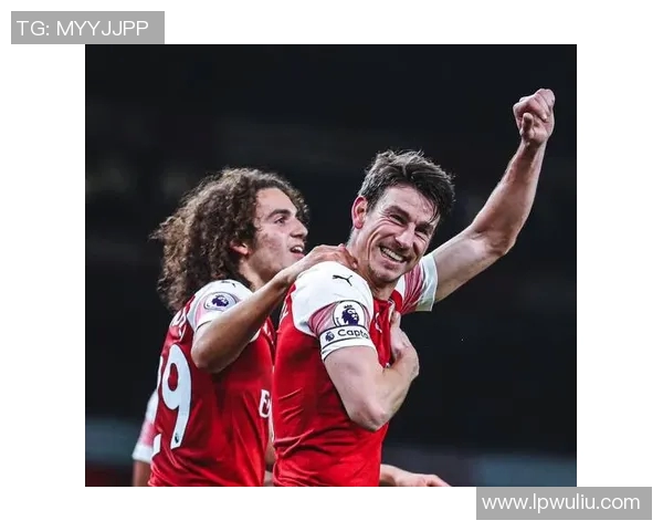 微博热议足球巅峰球星是谁 看看网友们的热烈讨论与观点