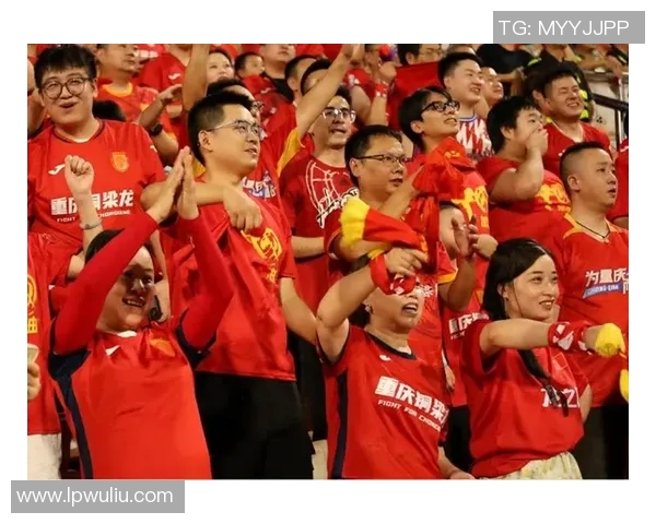 追忆绿茵岁月见证传奇老球星的辉煌与永恒荣耀